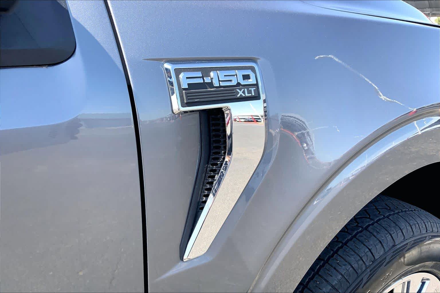 Used 2024 Carbonized Gray Metallic Ford XLT image 10