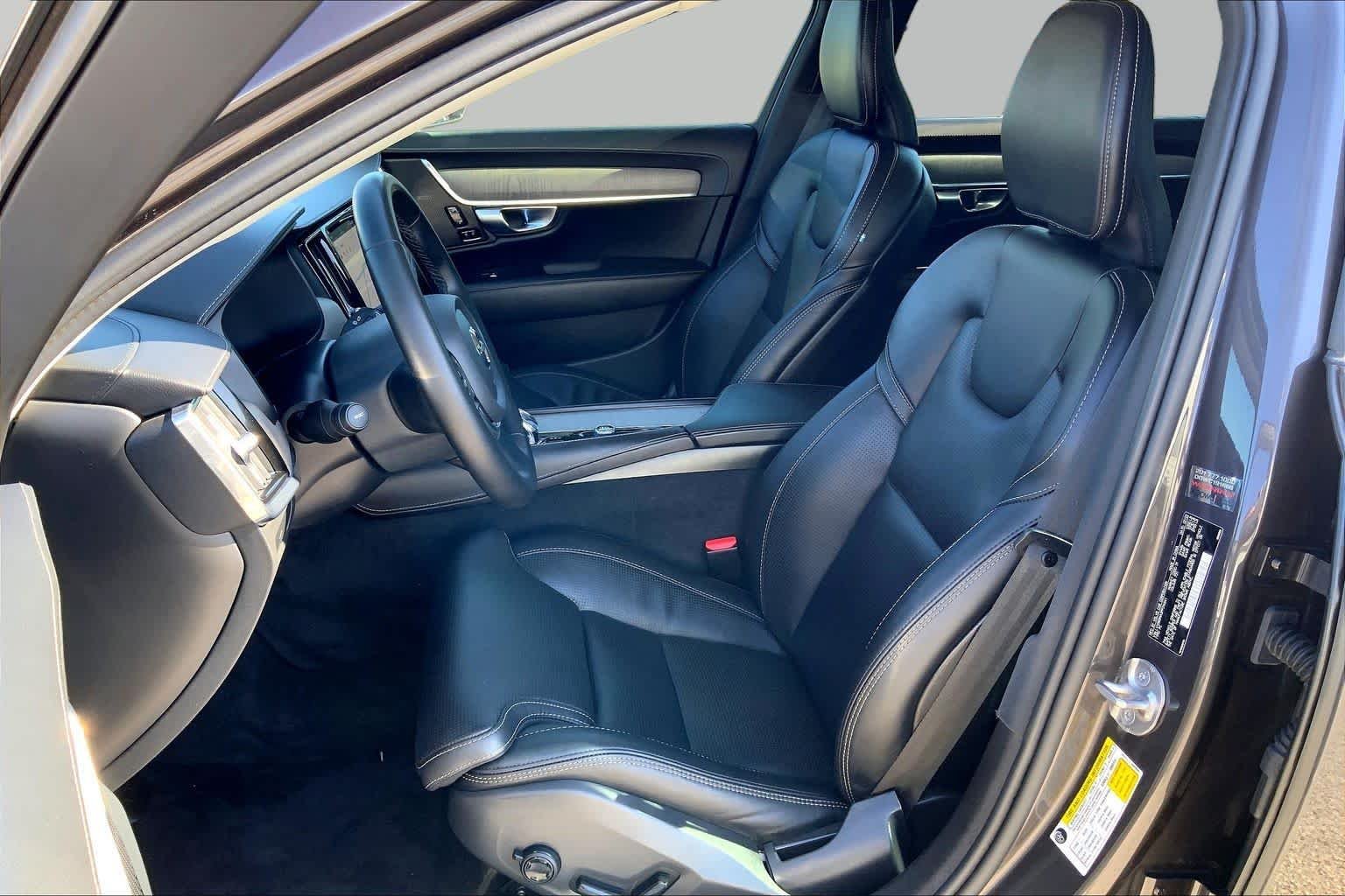 Pre-Owned 2023 Volvo S90 Ultimate