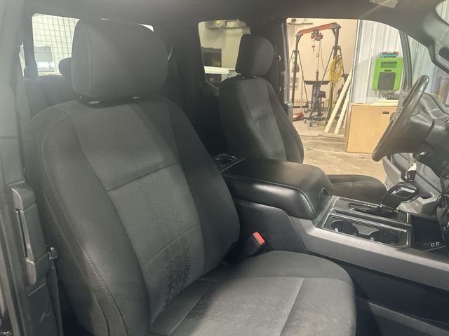Used 2020 Gray Ford XLT image 32