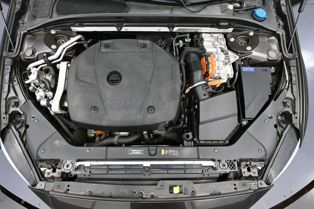 2022 Volvo S60 R-Design Expression - Photo 49