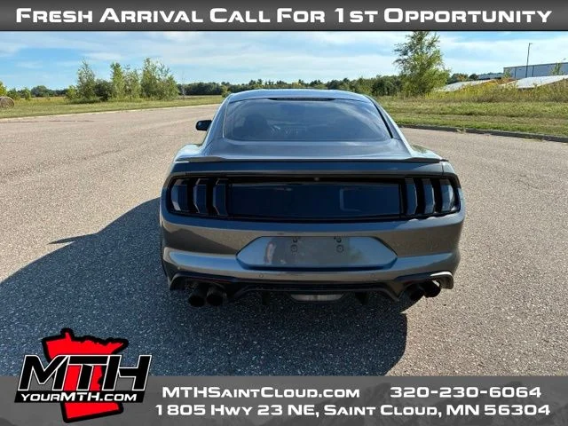 Used 2018 Gray Ford GT image 7