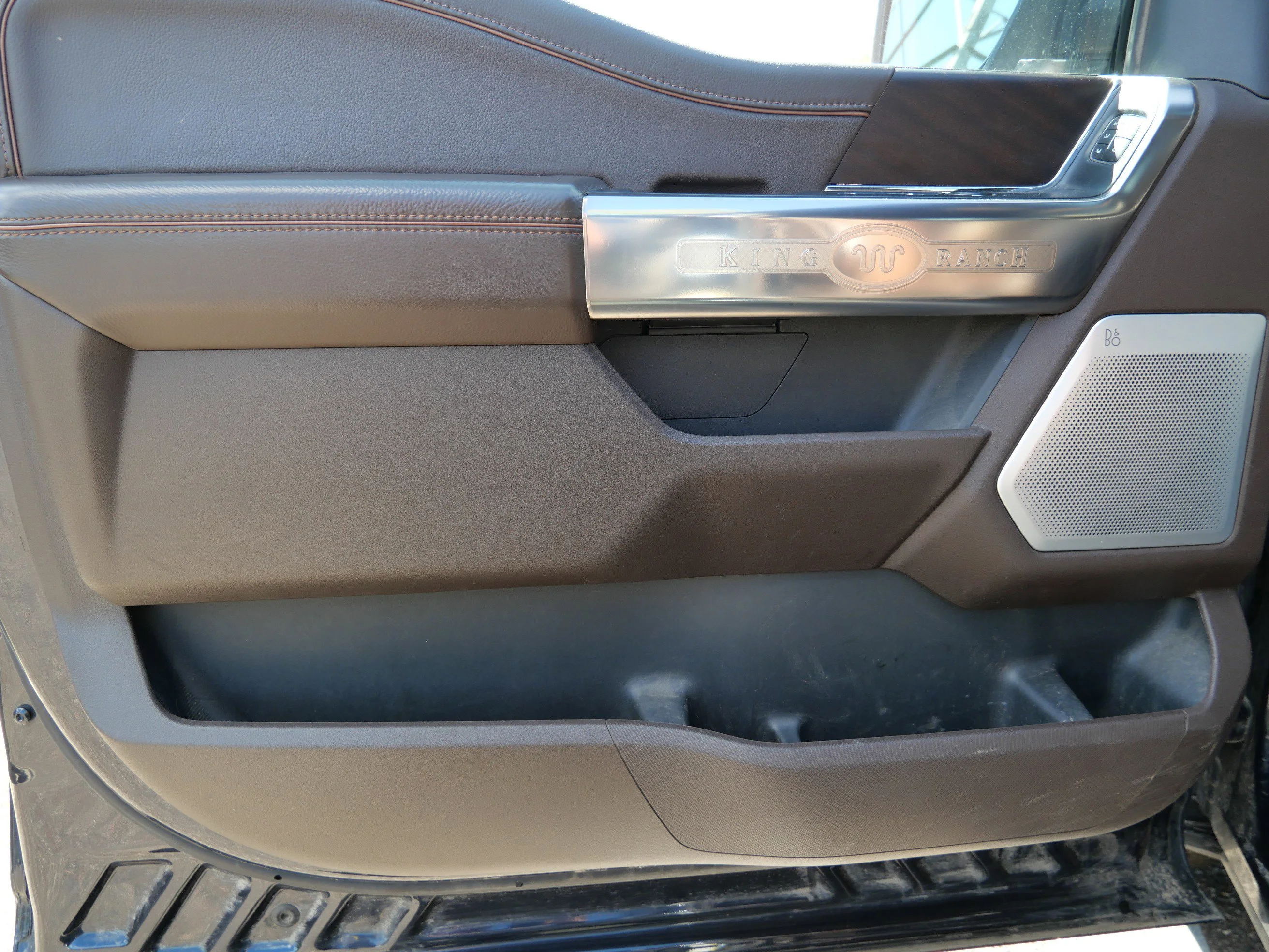 Certified Used 2023 Bluestone Ford King Ranch image 12