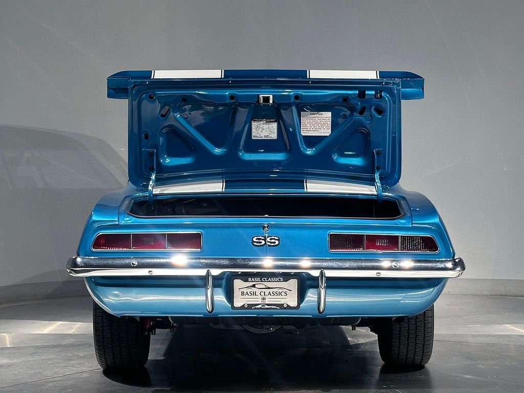Used 1969 Blue Chevrolet  image 40