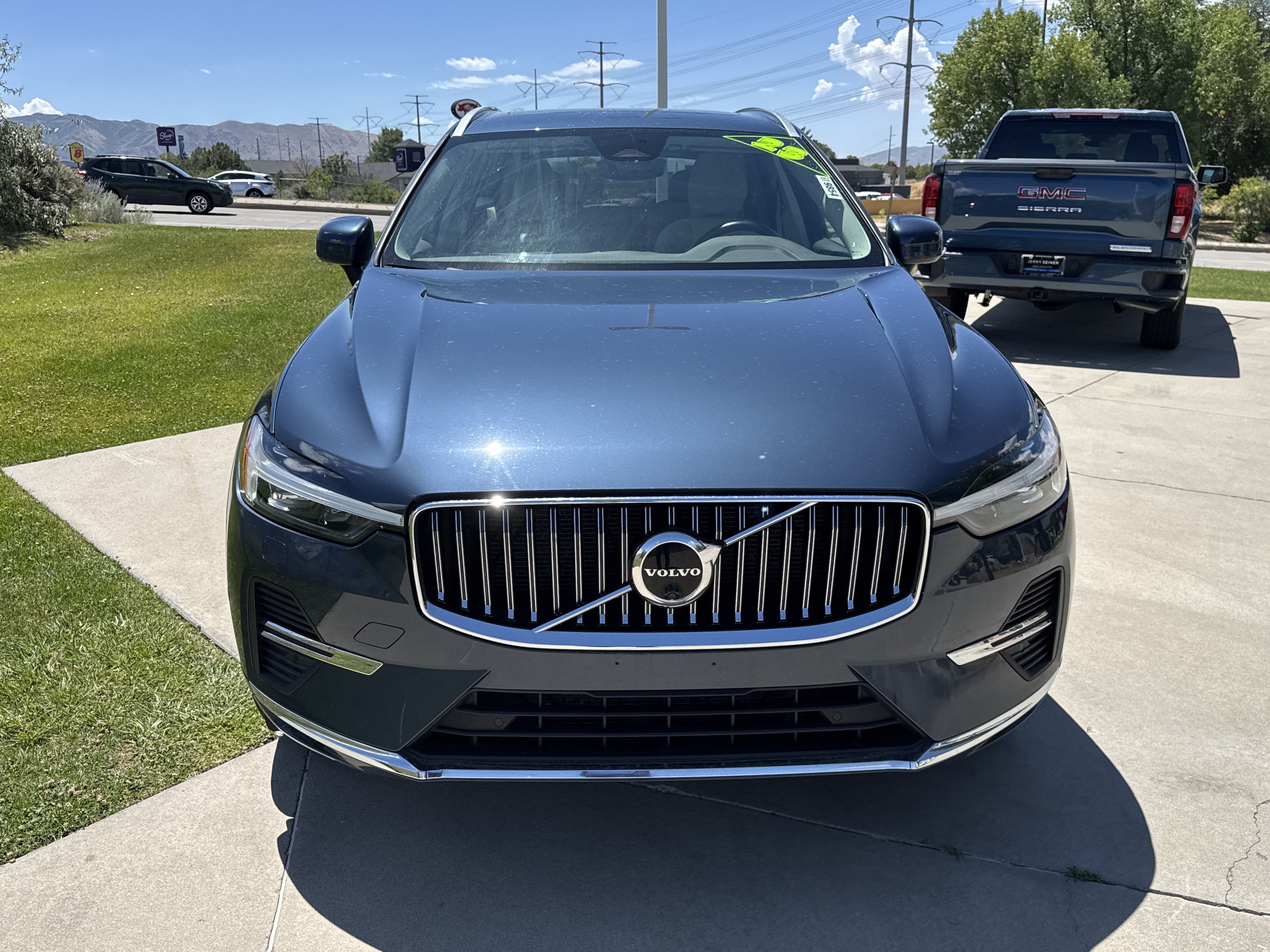 Used 2023 Blue Volvo Plus Bright Theme image 7