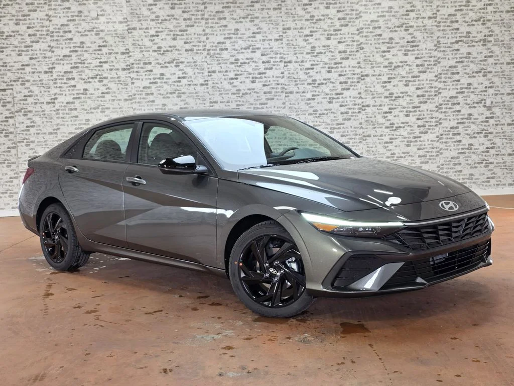 New 2026 Amazon Gray Hyundai SEL Sport image 2