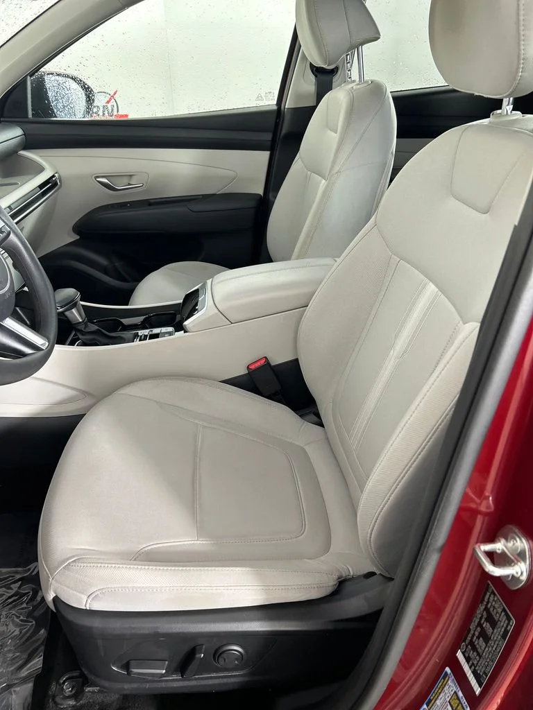 Used 2025 Red Hyundai SEL image 12