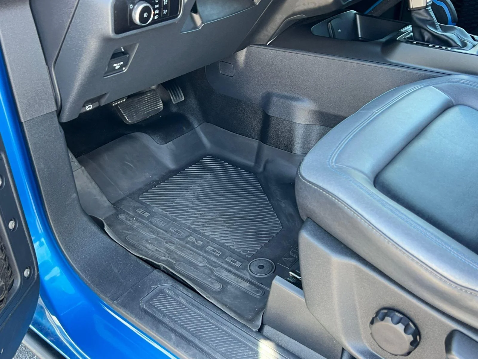 Used 2023 Velocity Blue Ford Black Diamond image 34