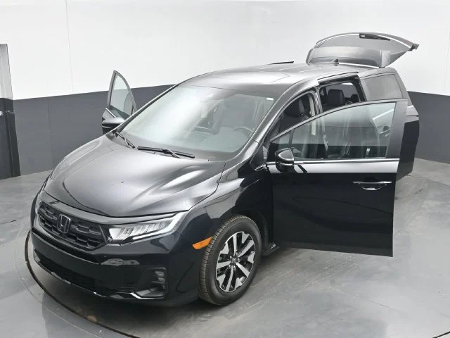 2025 Honda Odyssey EX-L - Photo 108