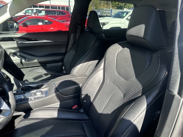 Used 2024 Gray INFINITI PURE image 21