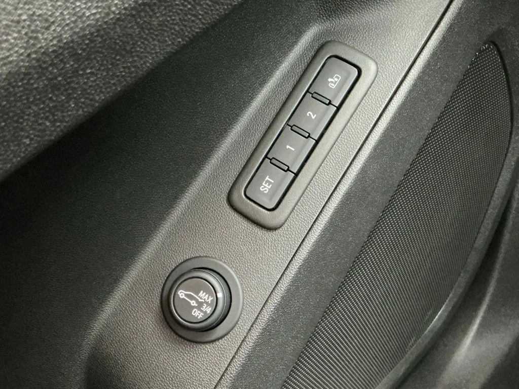 Used 2024 Beige Chevrolet Premier image 39