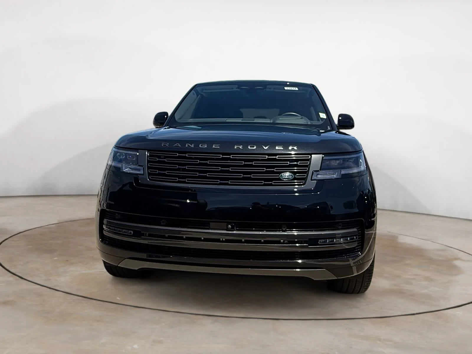 New 2026 Santorini Black Land Rover SE image 8