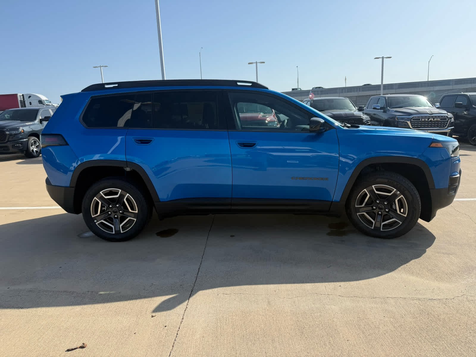 New 2026 Hydro Blue Pearlcoat Jeep Laredo image 5
