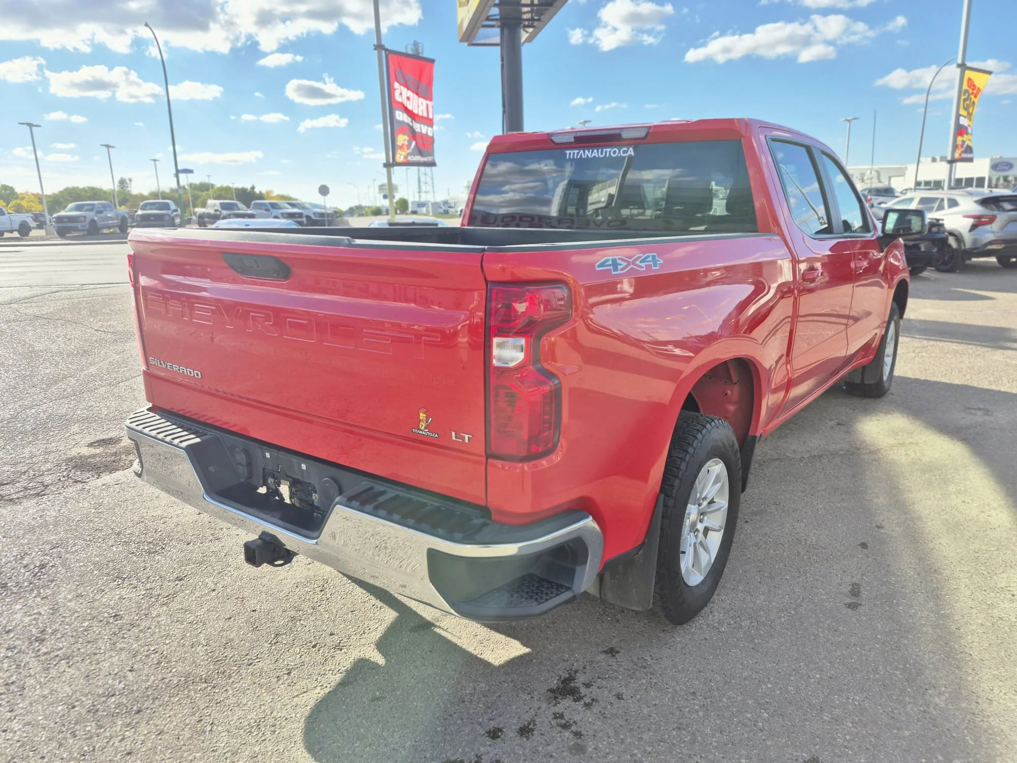 Certified Used 2025 Red Hot Chevrolet LT 4WD*Htd Seats | Htd Wheel | Adaptive Cruise | Remote Start | Nav | Tow Pkg | Alloy Wheels image 12