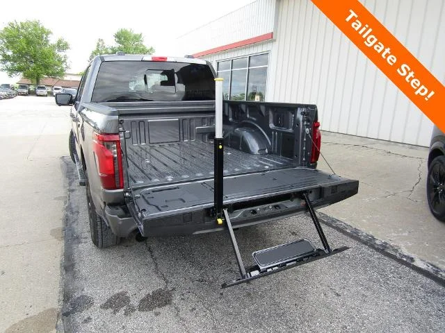 New 2026 Carbonized Gray Metallic Ford XLT image 53