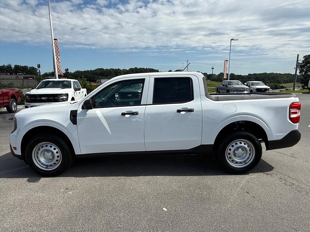 New 2026 Oxford White Ford XL image 1