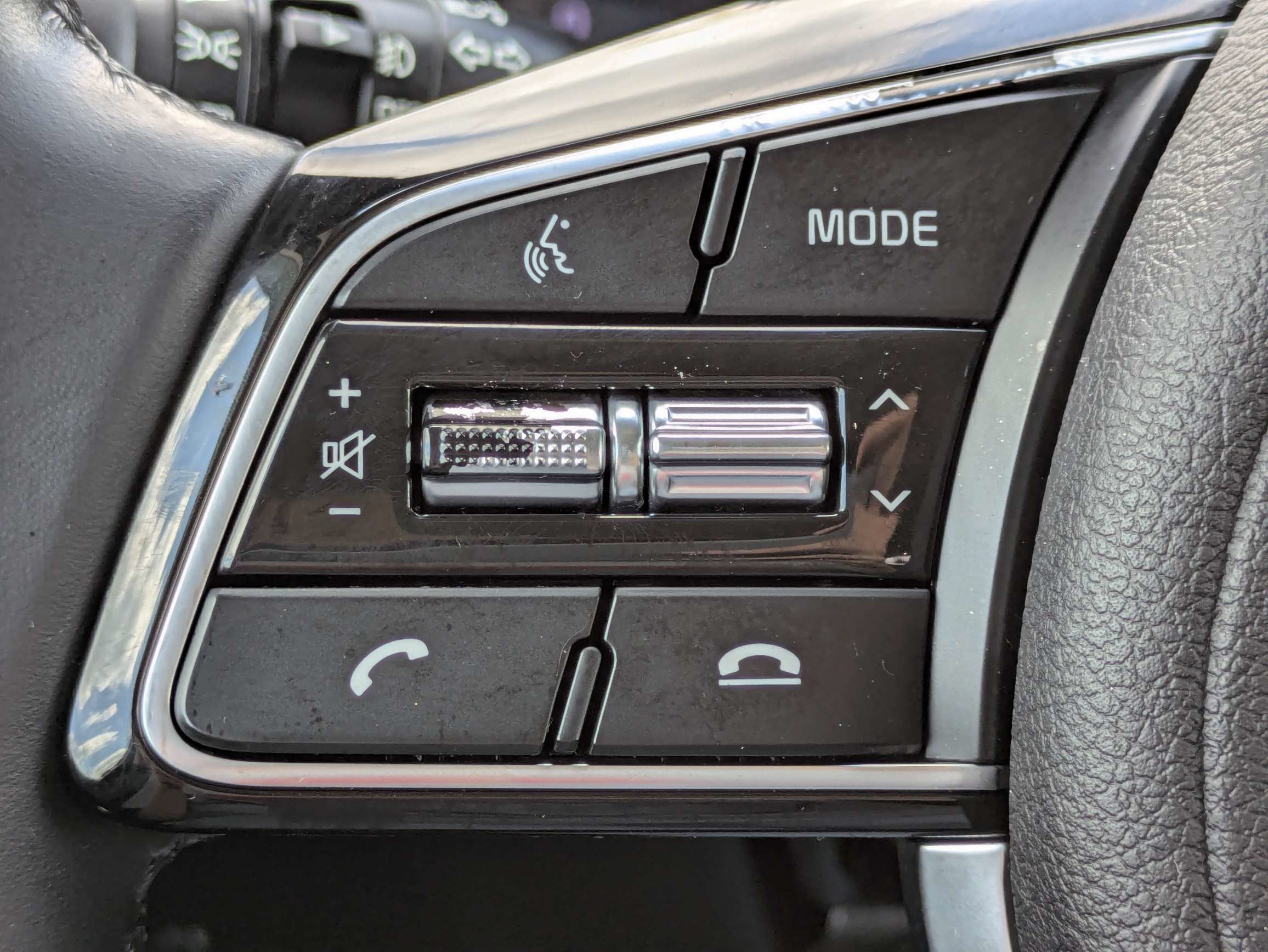 Used 2020 Steel Gray Kia EX image 29