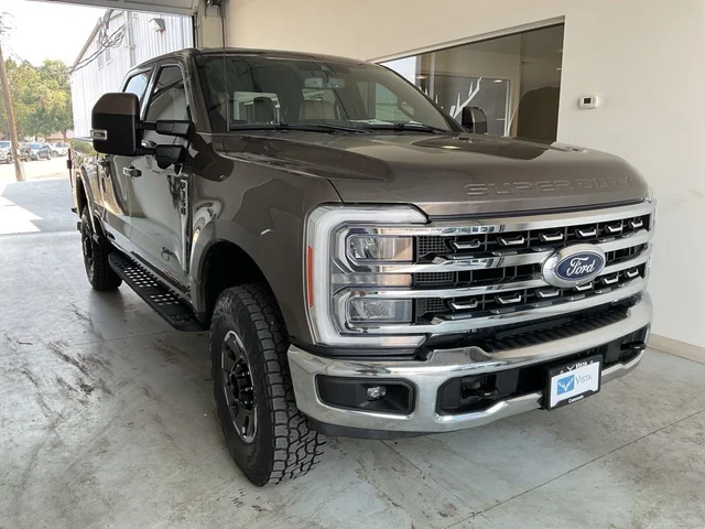 2023 Ford F-350SD Lariat