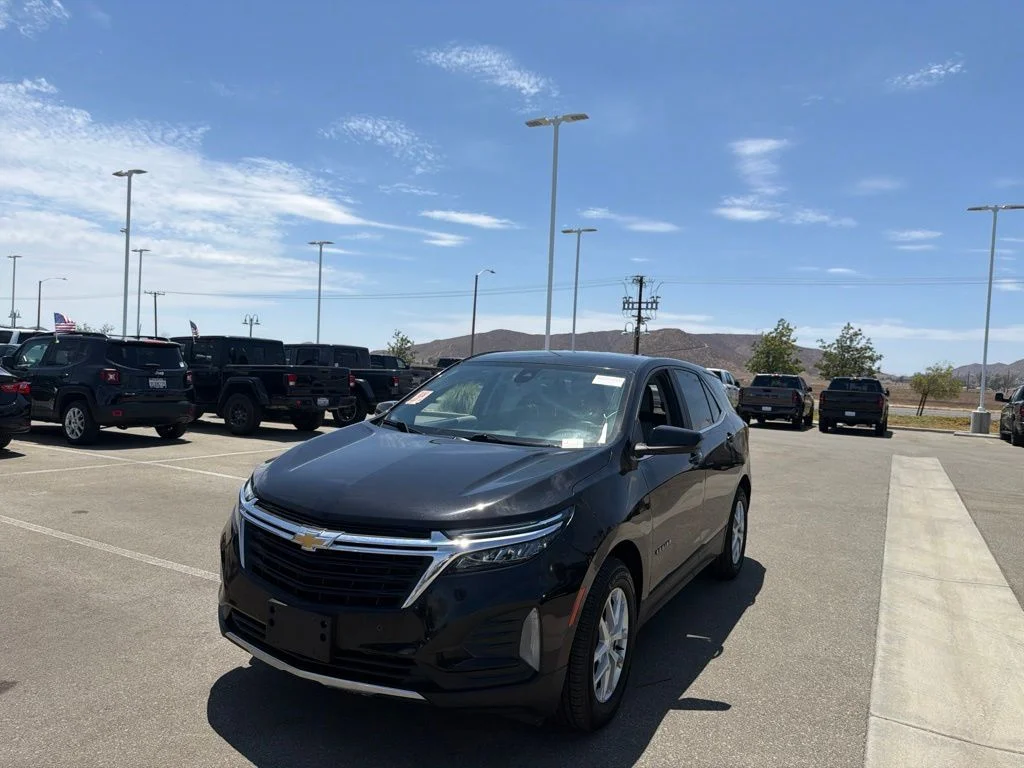 Used 2023 Black Chevrolet LT image 3