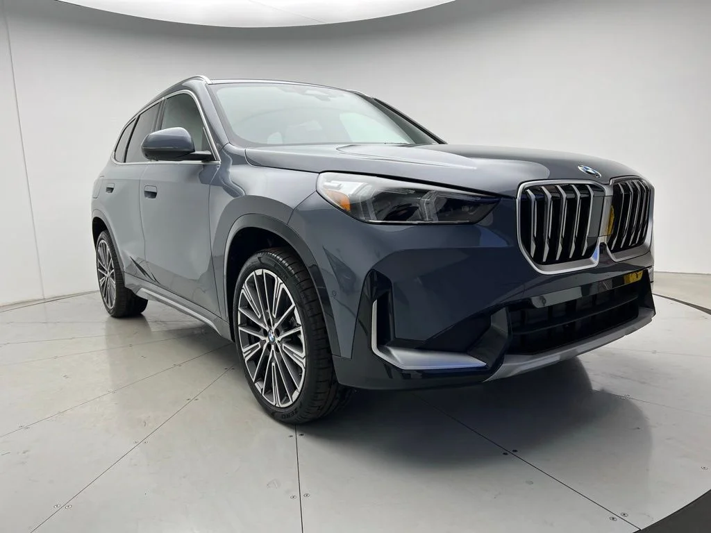 Used 2026 Storm Bay Metallic BMW xDrive28i image 2