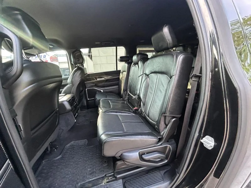 Used 2024 Black Jeep Series II Sport Utility 4D image 35