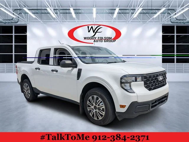 Used 2025 White Ford XL image 1