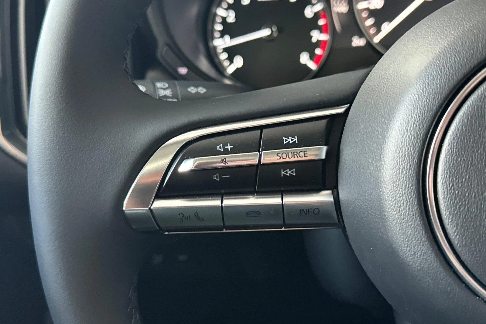New 2026 Wind Chill Pearl Mazda 2.5 Turbo Premium Plus AWD image 29