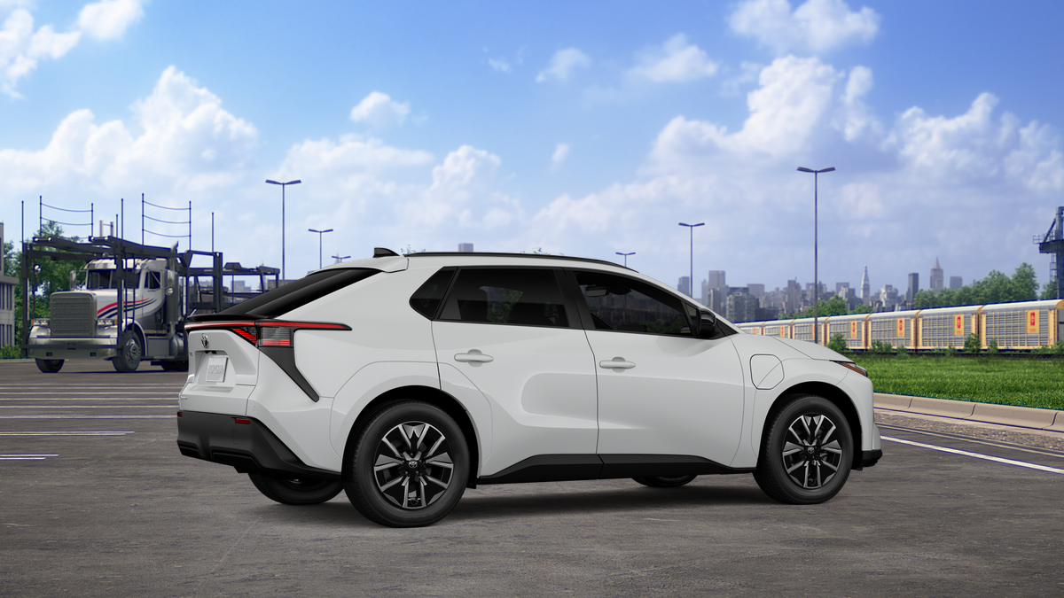 New 2026 Wind Chill Pearl Toyota XLE image 10