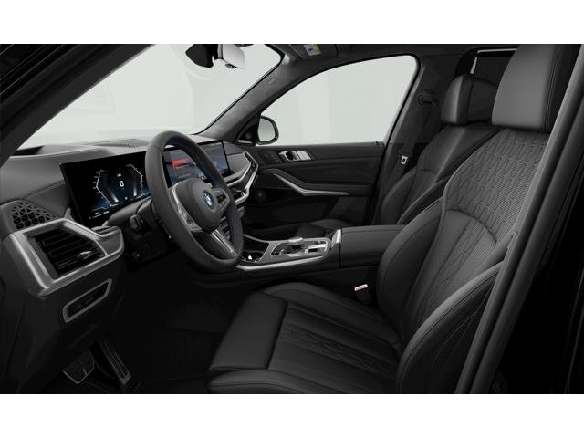 New 2027 Black Sapphire Metallic BMW X7 M60i image 6