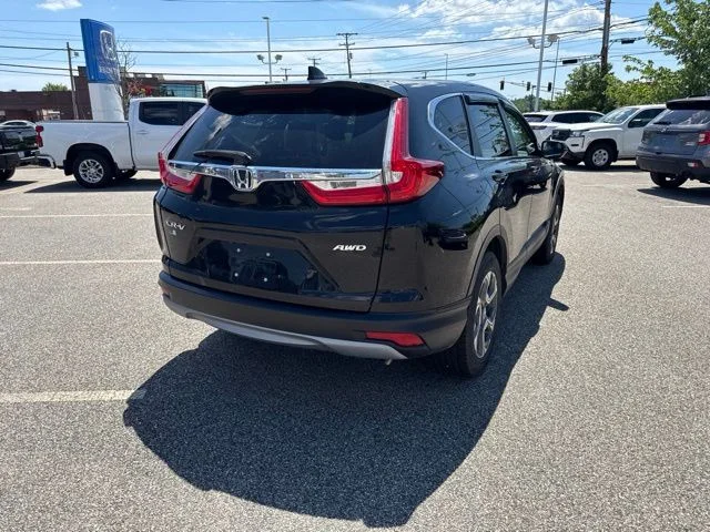 Used 2018 Crystal Black Pearl Honda EX-L image 19