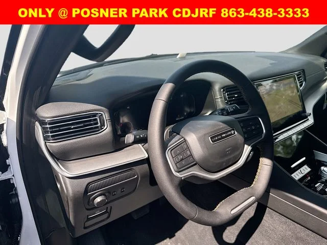 New 2026 Bright White Clear-Coat Exterior Paint Jeep Grand Wagoneer image 9