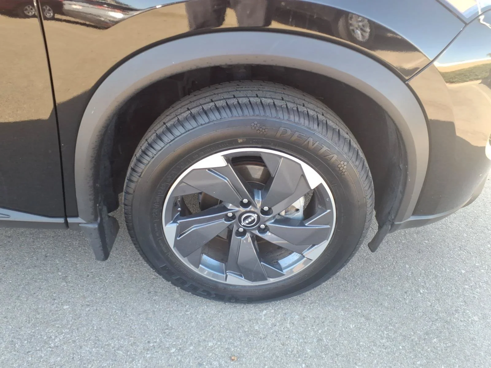 Certified Used 2025 Super Black Nissan SV image 5