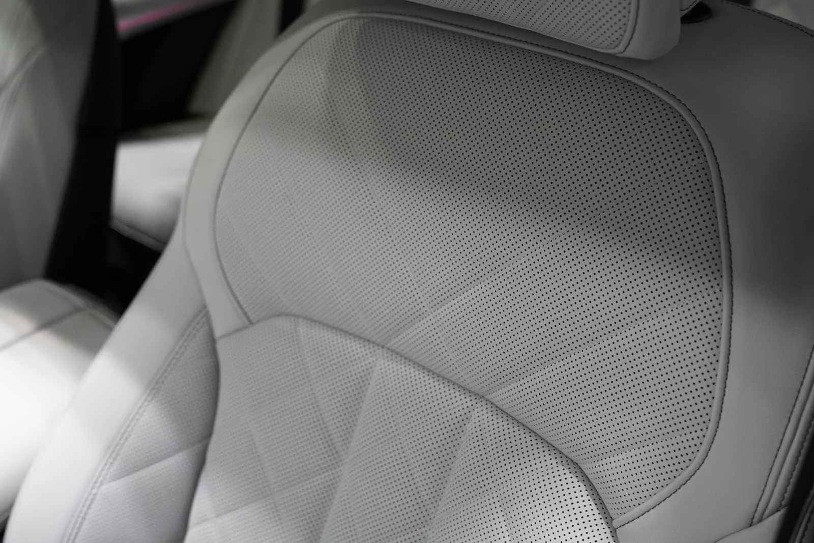 Certified Used 2024 Brooklyn Grey Metallic BMW M60i image 13