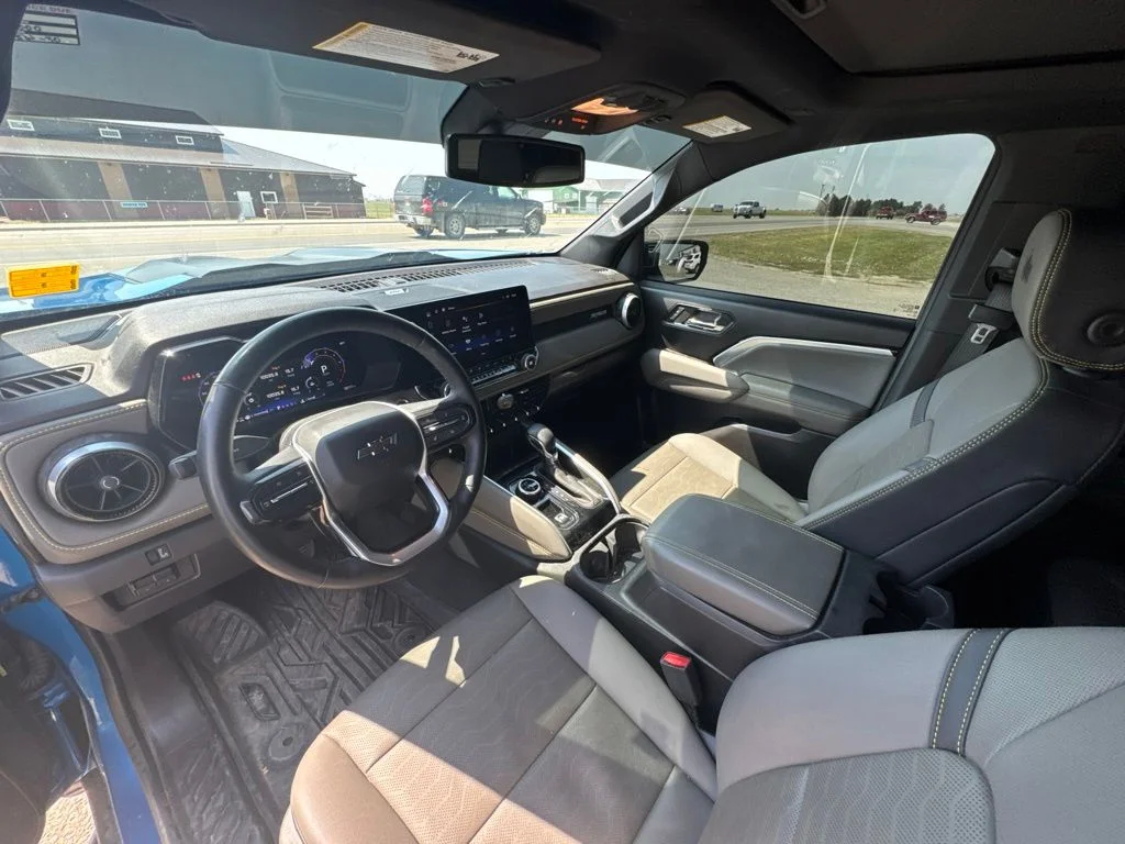 Used 2024 Glacier Blue Metallic Chevrolet ZR2 image 12