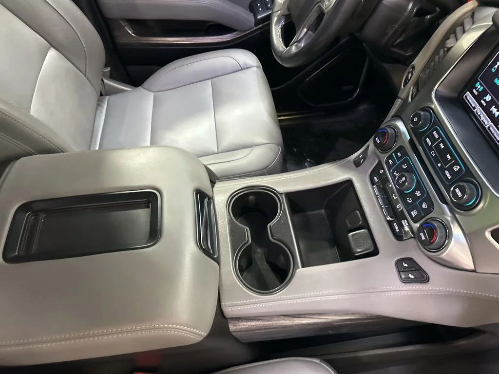 Used 2019 SHADOW GRAY METALLIC Chevrolet LT image 15