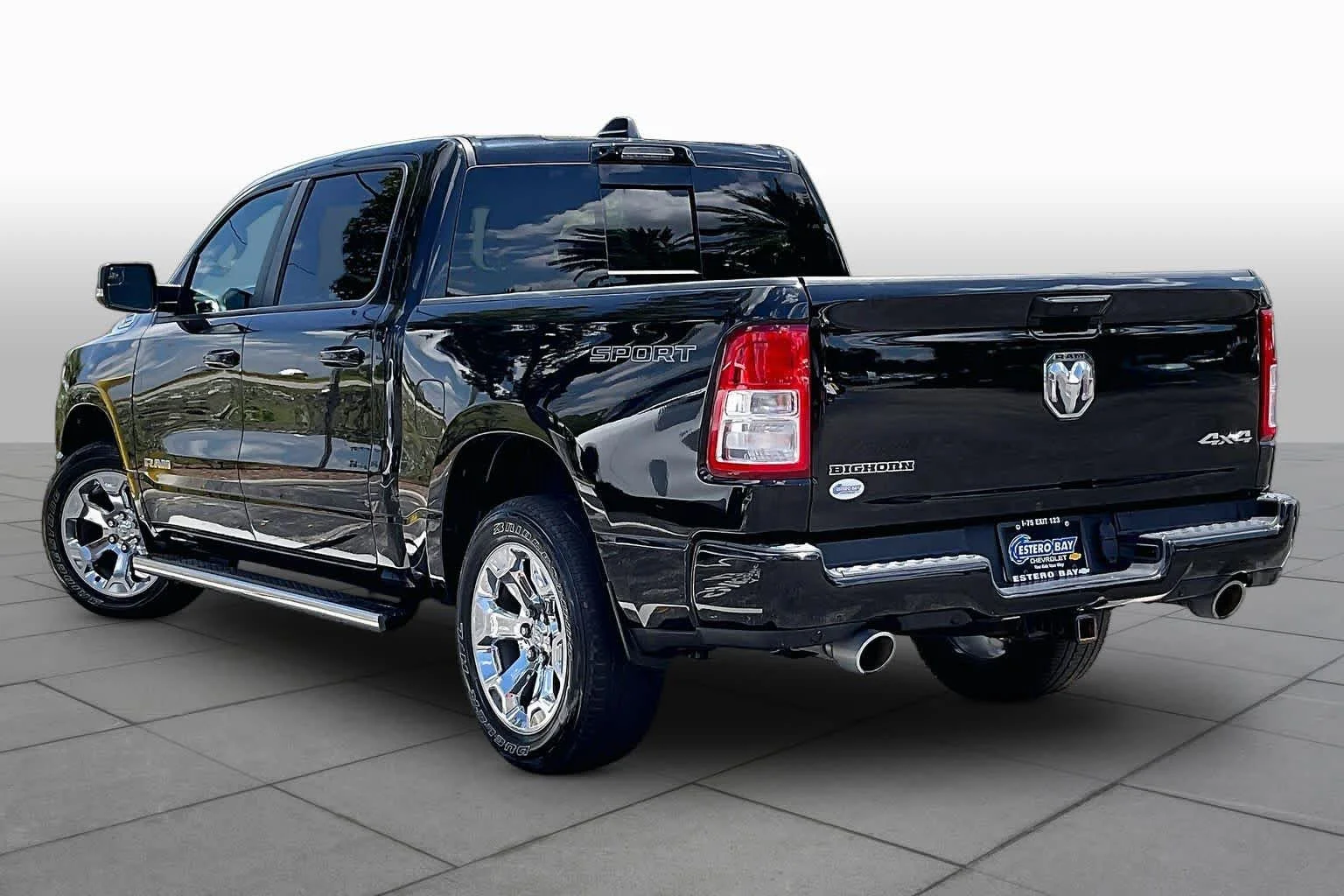 Used 2022 Diamond Black Crystal Pearlcoat Ram Big Horn image 12
