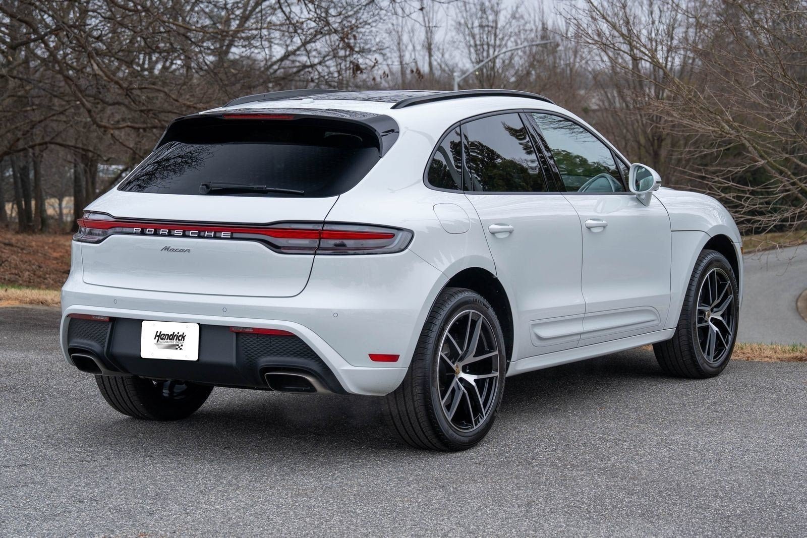 Used 2025 White Porsche Base image 8