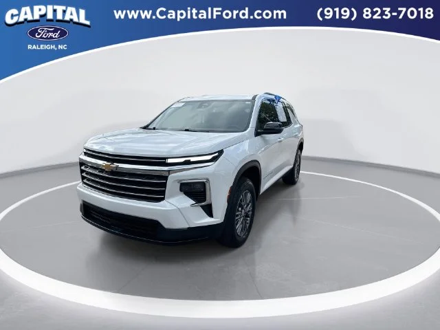 Used 2026 White Chevrolet LT image 4