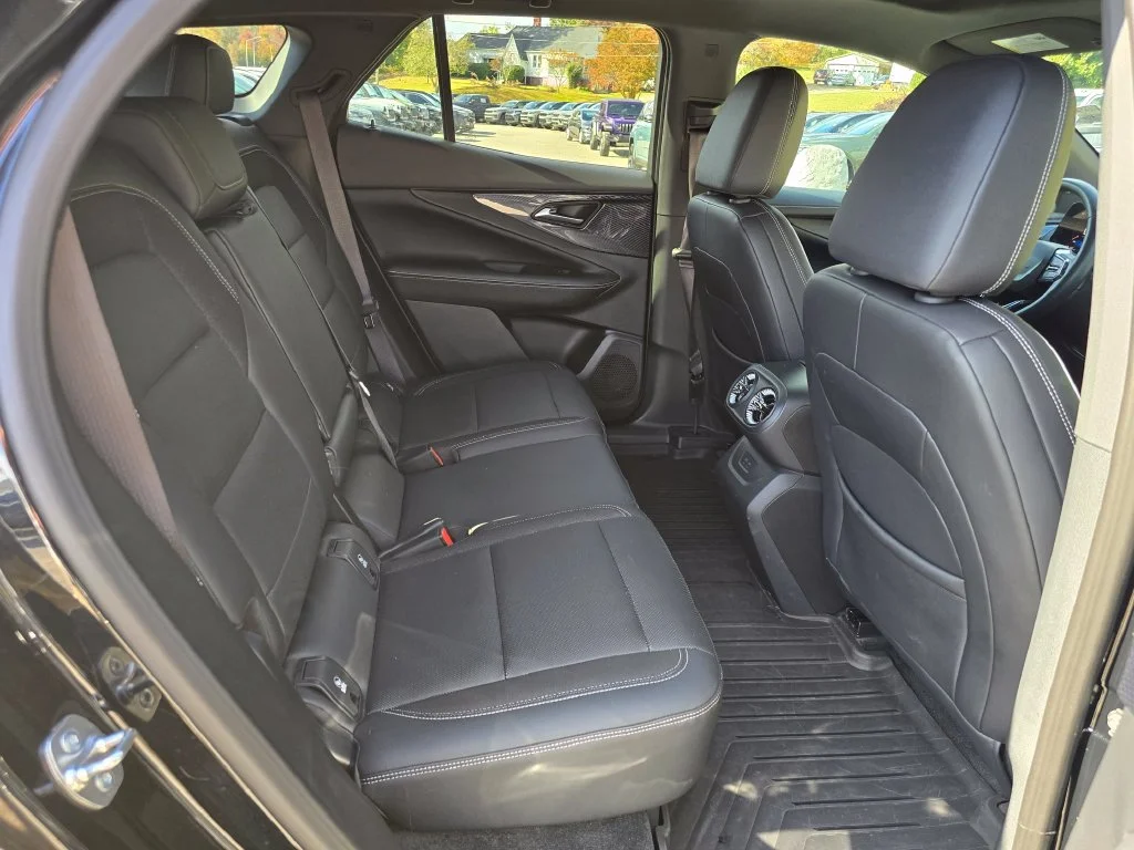 Used 2024 Black Chevrolet LT image 31