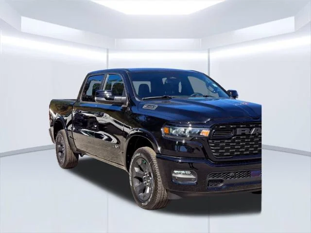 New 2026 Diamond Black Crystal Pearl-Coat Exterior Paint RAM BIG HORN image 39
