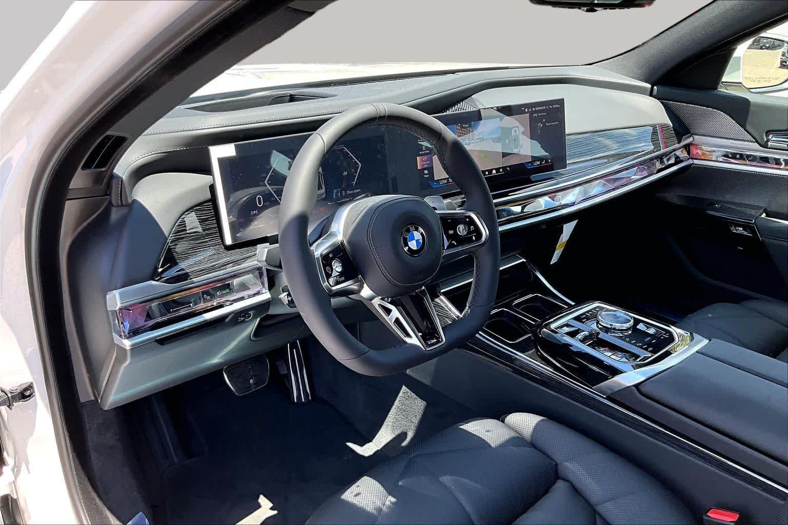New 2026 Mineral White Metallic BMW 740i xDrive image 8