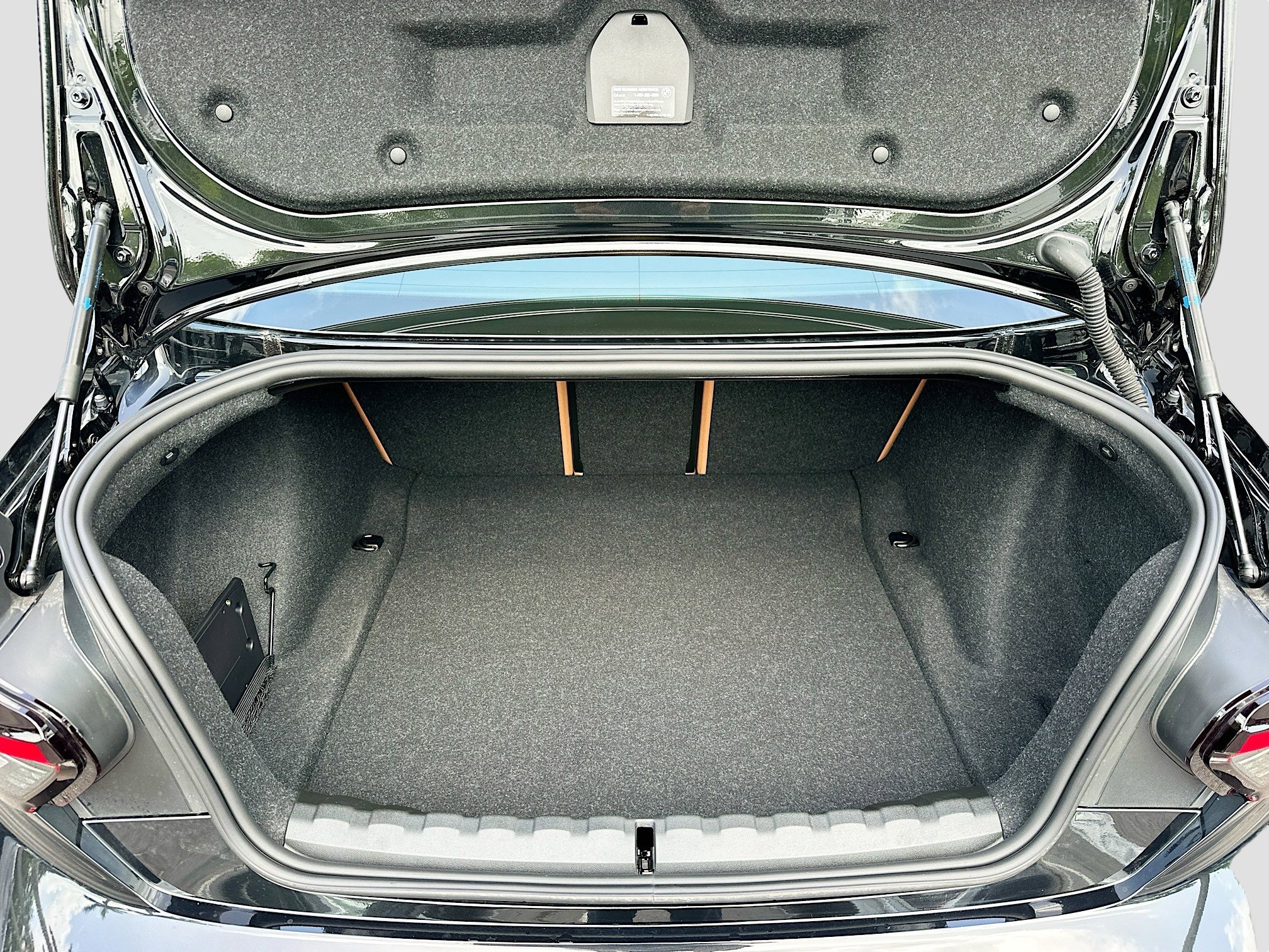 2025 BMW 2 Series 230i - Photo 23