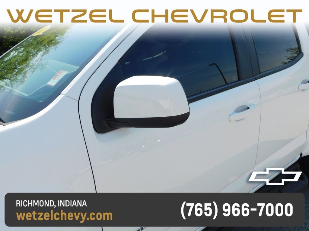 Used 2022 White Chevrolet LT image 14