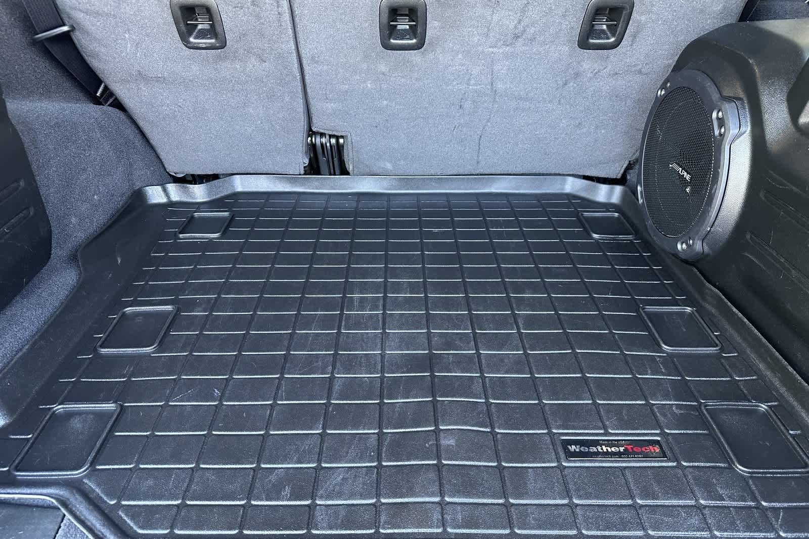 Used 2023 Sarge Green Clearcoat Jeep Rubicon image 33