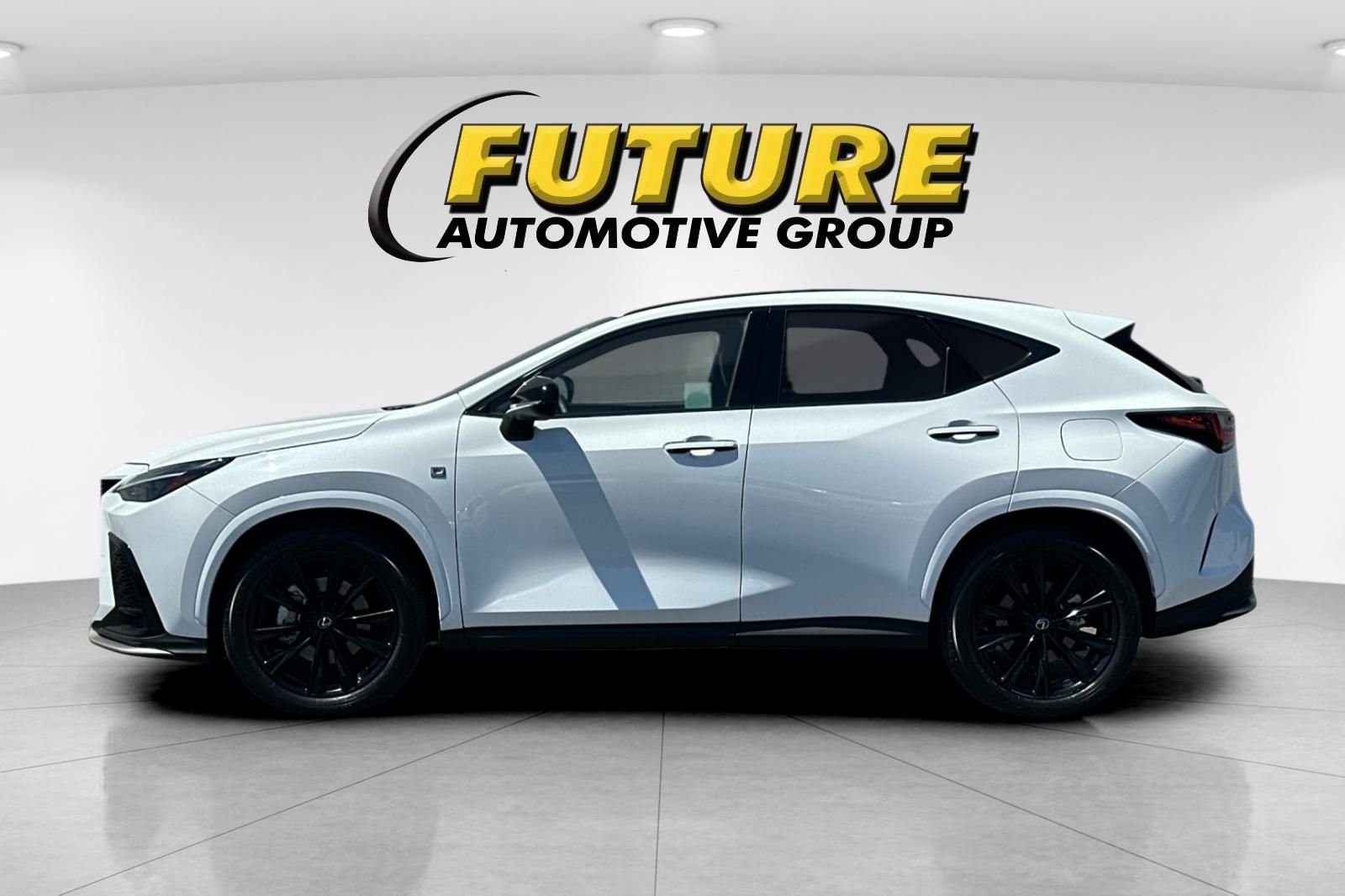 Used 2024 White Lexus 350 F SPORT Handling image 7