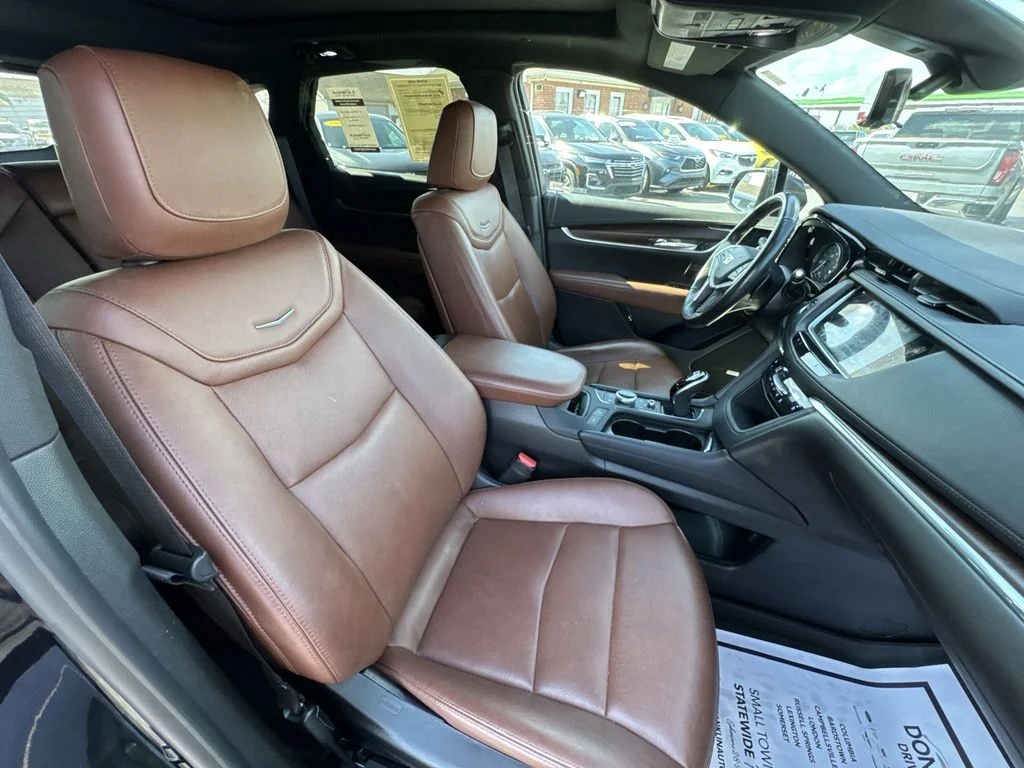 Used 2021 Black Cadillac Premium Luxury image 25