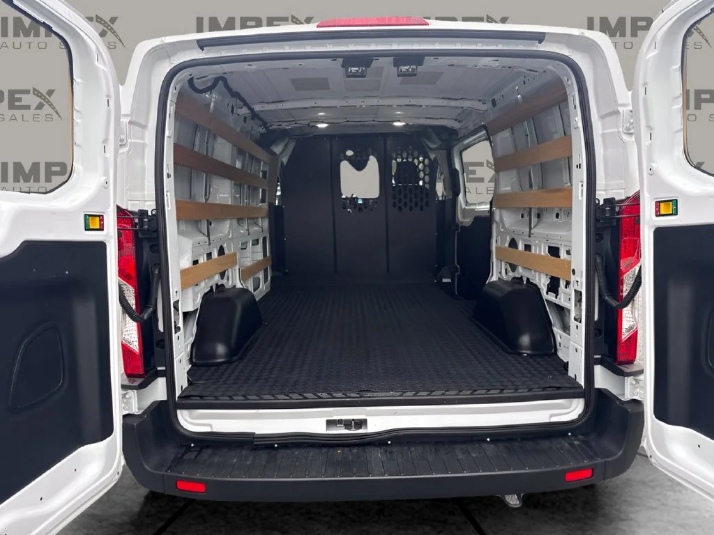 Used 2025 White Ford Base image 21