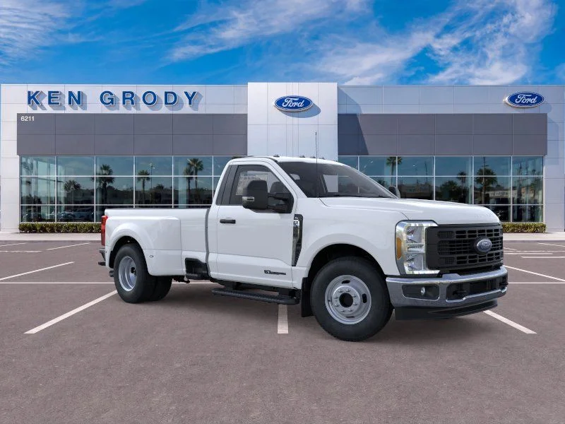 2026 Ford F-350 XL Regular Cab 8' Box DRW's photo
