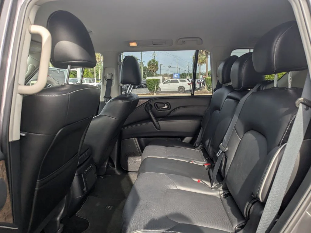 Used 2024 Gray INFINITI Premium Select image 14