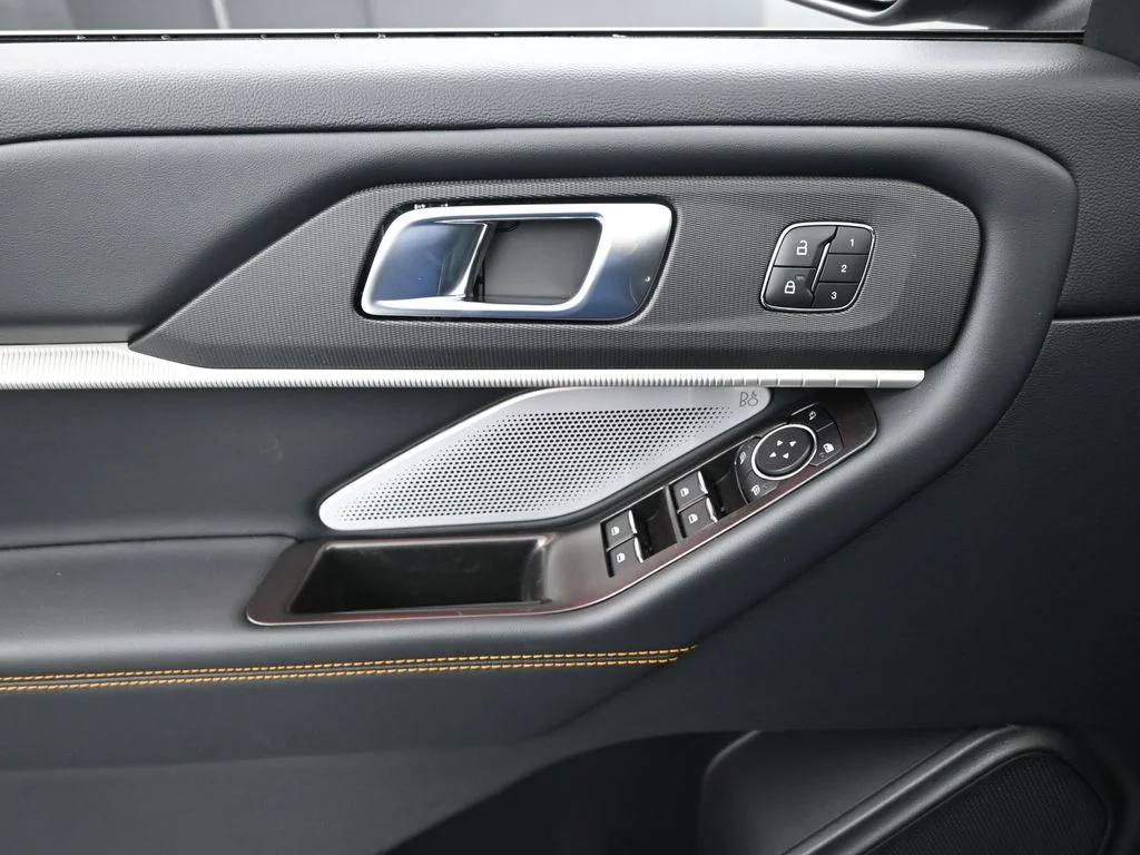 New 2026 Blue Ford Tremor image 10