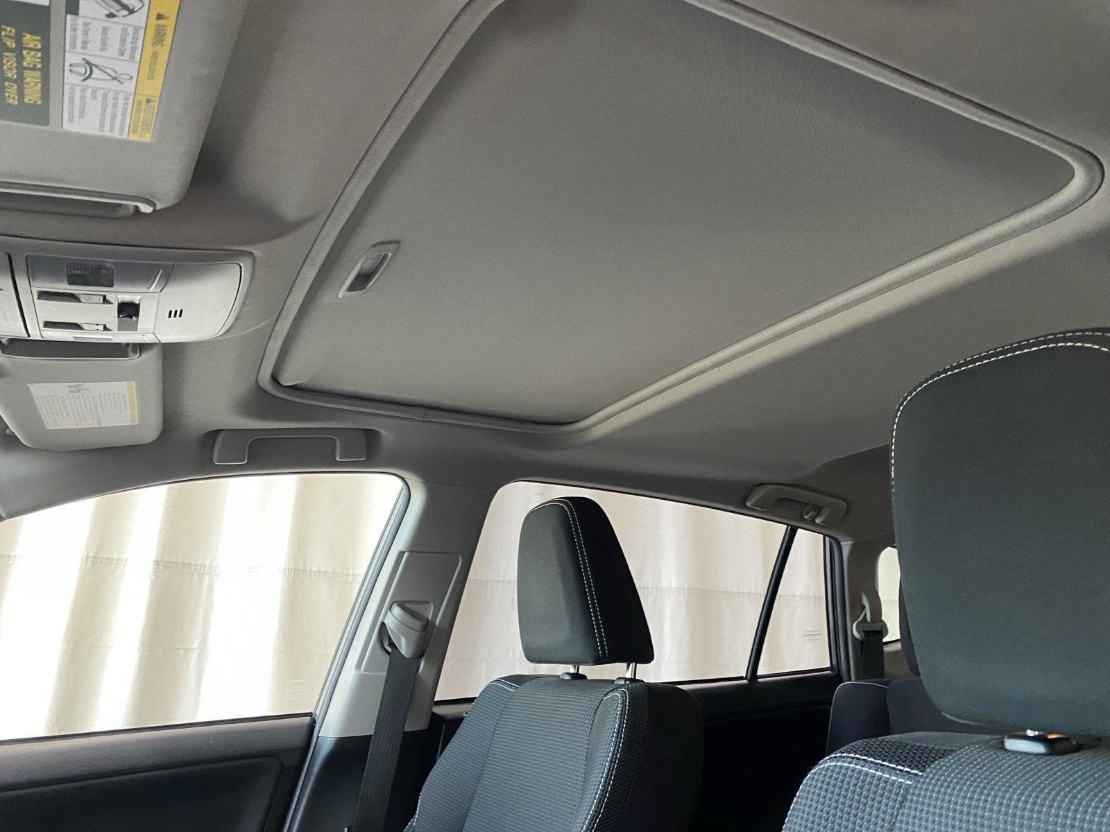 Used 2018 Magnetic Gray Metallic Toyota XLE image 18
